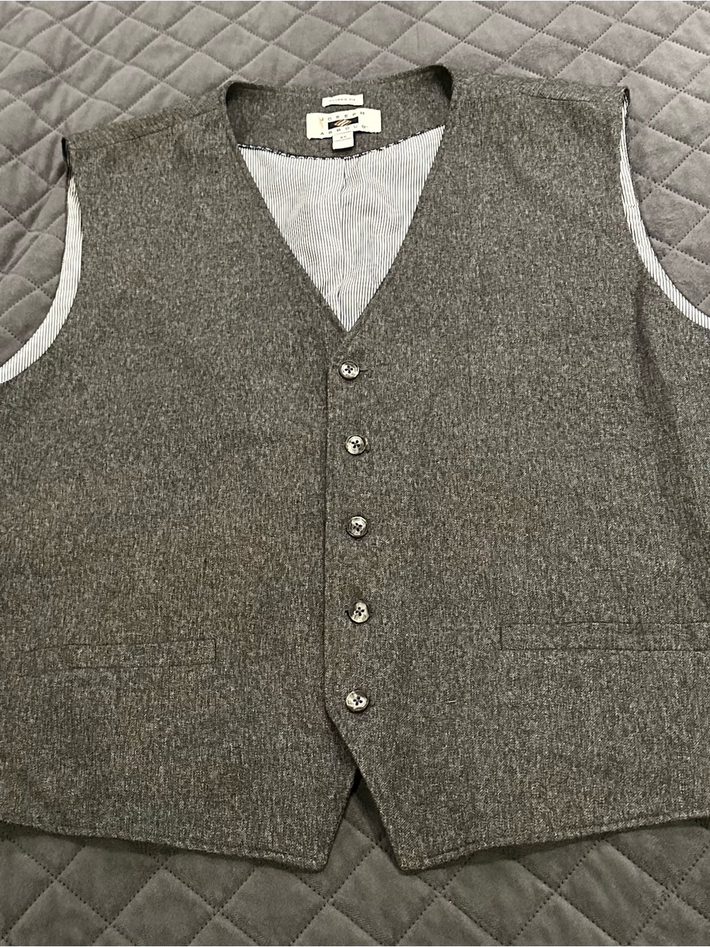 Joseph Abboud Gray Button-Front Wool Vest